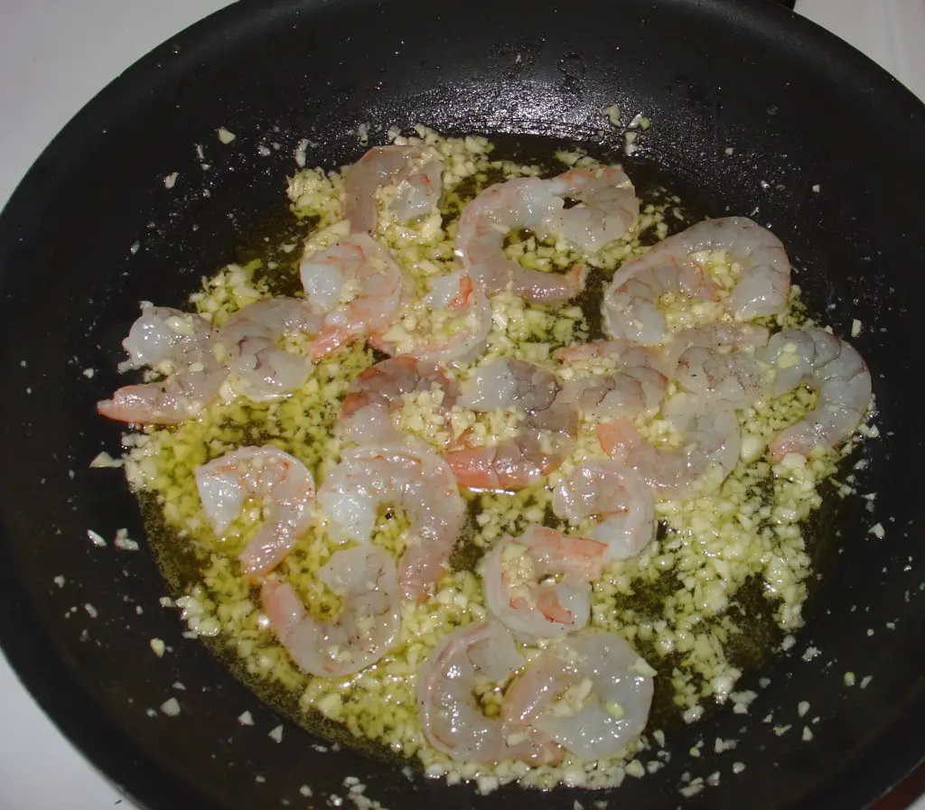 Garlic and Shrimp Pasta