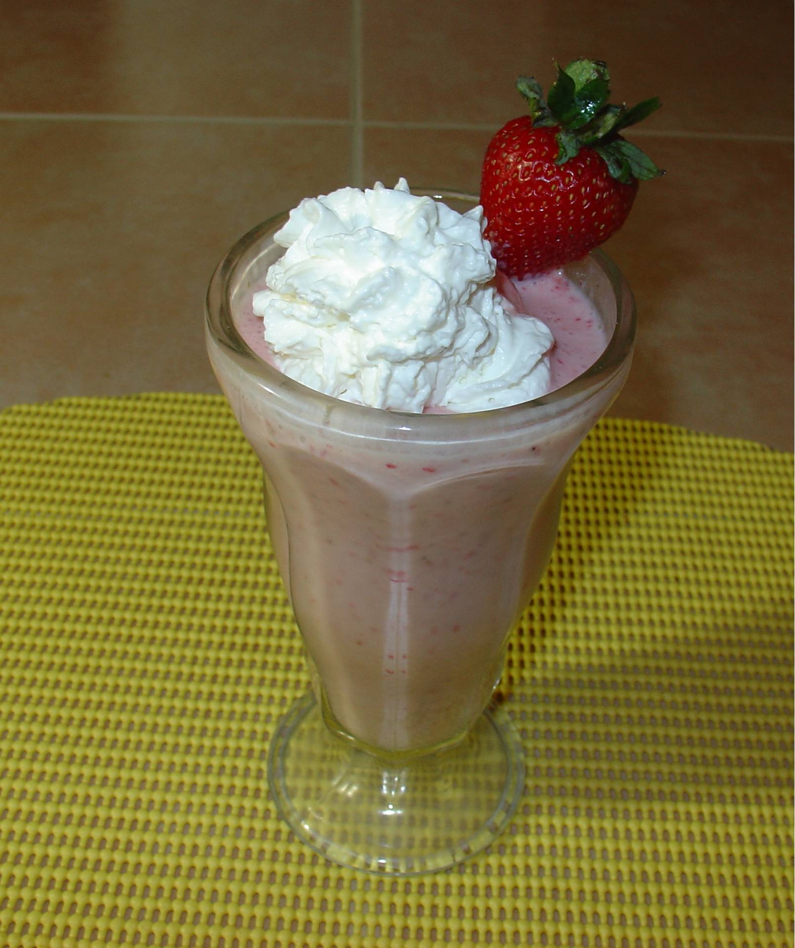 Old-Fashioned Strawberry Milkshake