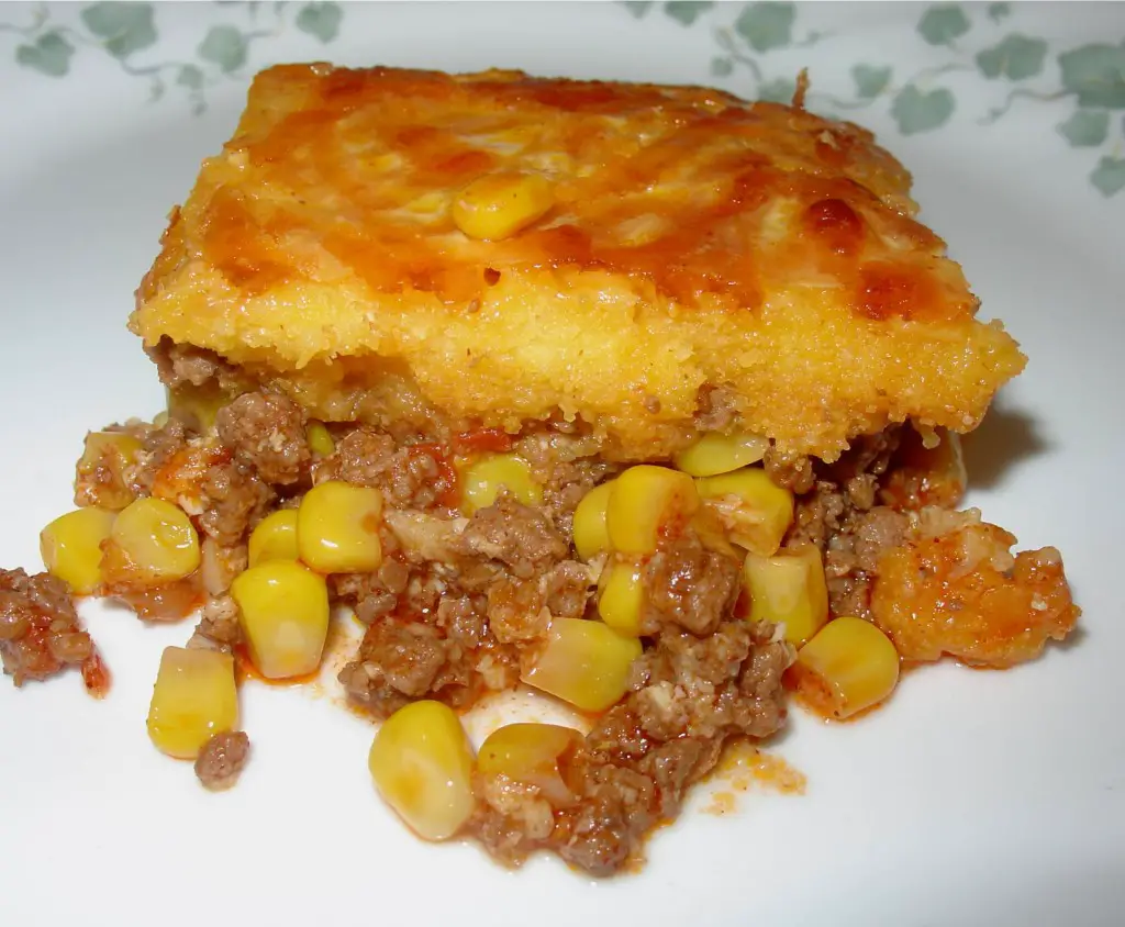 Classic Hamburger Corn Pie