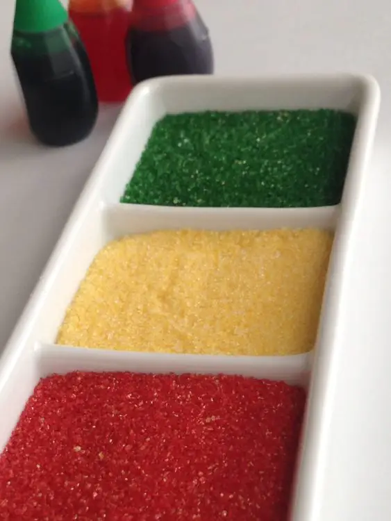 Make Your Own Colored Decorating Sugar