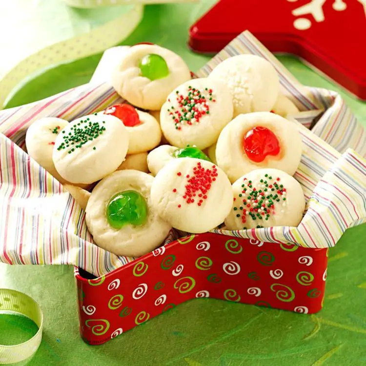 Whipped Shortbread Christmas Cookies