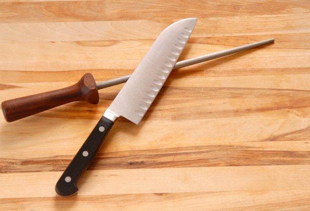 How to Sharpen Your Kitchen Knives