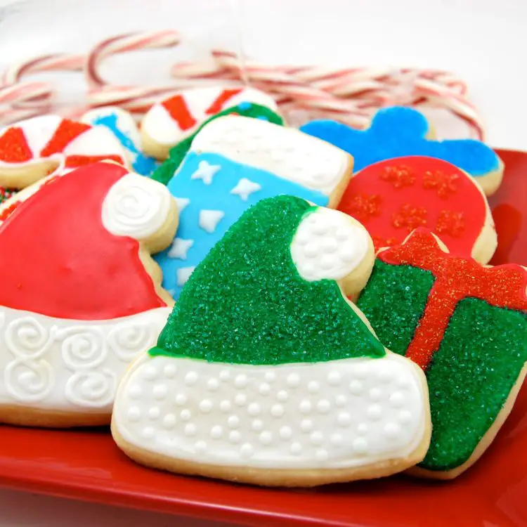 The Best Christmas Sugar Cookies Recipe | DebbieNet.com