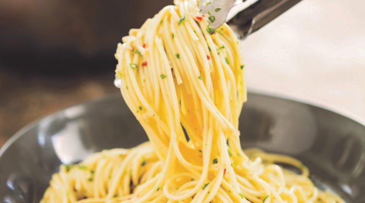 Spaghetti with Olive Oil and Garlic